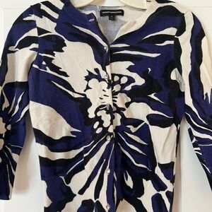 Express Design Studio Floral Cardigan – XS – Early 2010s – Jeweled Buttons